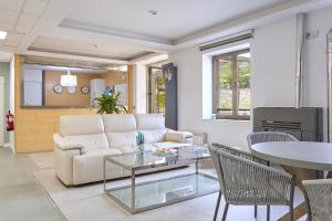 Posezení v ubytování HOSTAL FONTAÑAN