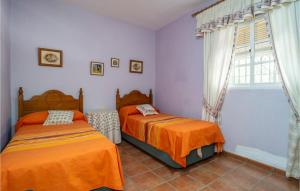 Posteľ alebo postele v izbe v ubytovaní 6 Bedroom Gorgeous Home In Ronda