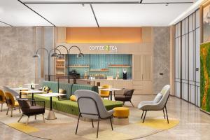 O zonă de relaxare la Home2 Suites by Hilton Beijing Shunyi