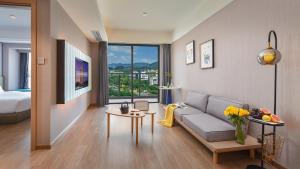 Imagen de la galería de Lanz International Hotel Shenzhen Guangming Wisdom City, en Tiantangwei