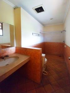 Koupelna v ubytování Horison Resort Pondok Layung Anyer