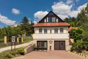 Budova, v ktorej sa ubytovanie bed & breakfast nachádza
