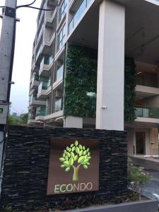 Gallery image of Lovely condo with swimming pool. in Bang Sare +15 photos