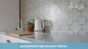 Fotografia z galérie ubytovania LABA - BASEN, BLISKO PLAŻY, CISZA, TARAS, PARKING, BEZPŁATNE WiFi, WYJĄTKOWY! v destinácii Gdynia