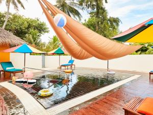 Bazén v ubytování Sun Siyam Iru Fushi with Free Transfer nebo v jeho okolí