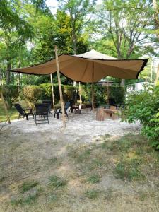 Zahrada ubytování Camping Les Portes de Sancerre
