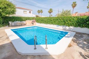 The swimming pool at or close to Marblau 3