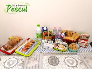 Comida no cama e café (B&B) ou em algum lugar perto