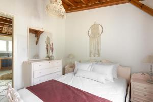 Posteľ alebo postele v izbe v ubytovaní Summer Retreat in Sithonia #FeelsLikeHome