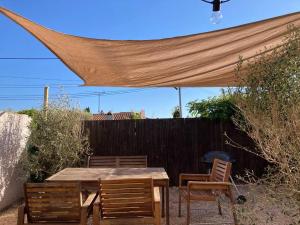 Photo de la galerie de l'établissement A 5mn à pied du port !, à Carqueiranne