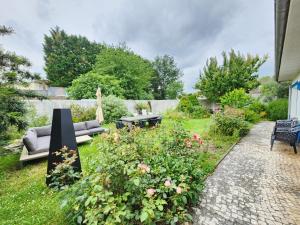 Galeriebild der Unterkunft La Maison du Bonheur in Pau + 7 Fotos