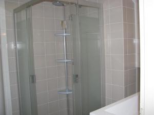 A bathroom at Le gite communal