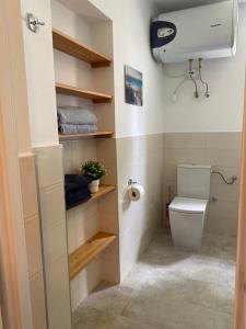 A bathroom at Villa Ida