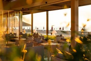 Restaurace v ubytování Vaya Beach Resort