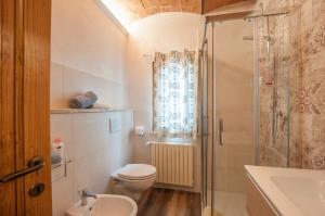 A bathroom at Affittacamere Il Bastione 27