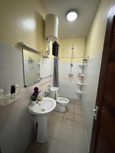 City Loft Arusha tesisinde bir banyo