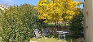 Gallery image of Au Bon Penequet in Pujaut