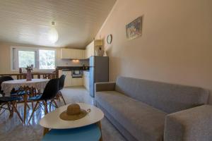 Kuchyň nebo kuchyňský kout v ubytování Paxos In Square (Apartment Amfitriti)