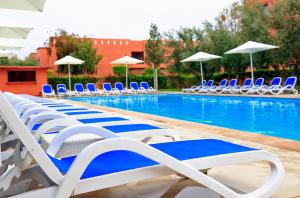 Bazén v ubytování Labranda Targa Aqua Parc nebo v jeho okolí
