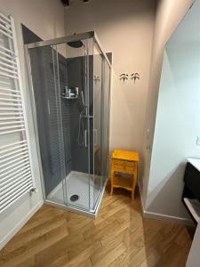 A bathroom at Trilocale in centro storico a Spoleto