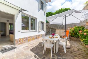Patio nebo venkovní prostory v ubytování Le Castagne Apartments Ischia
