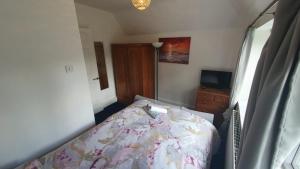 Billede fra billedgalleriet på 6 Bedroom Huge Holiday Home with parking i Luton