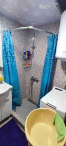 Ένα μπάνιο στο Sutomore apartman