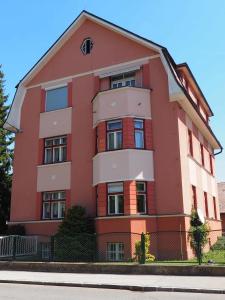 The building in which Az apartmant is located