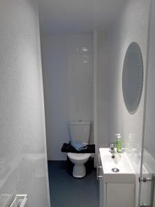 Ένα μπάνιο στο Windies apartment 3