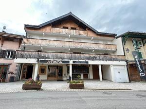 Budova, v ktorej sa apartmán nachádza