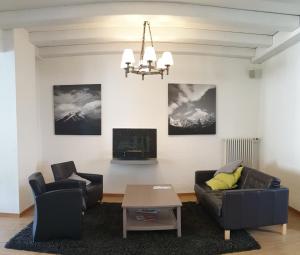 Μια τηλεόραση ή/και κέντρο ψυχαγωγίας στο Hotel Jungfrau Mürren