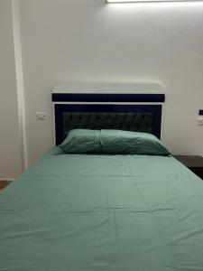 Cama o camas de una habitación en مبيت Mabeet - شقق ستديو