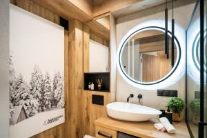 Kúpeľňa v ubytovaní Apartament Niebiańska Polana by Apart Concept Podhale