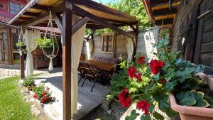 Gallery image of Casa veche “Old house” in Sibiel