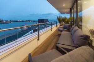 Posezení v ubytování Bheaven I Marina Premium Apartment