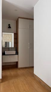 Nhà bếp/bếp nhỏ tại KIM HOUSE