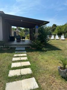 Zahrada ubytování Holiday Home Lavanda + 7 fotografií