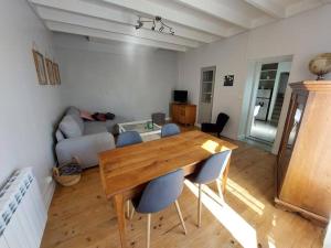 Χώρος καθιστικού στο La maisonnette du marais