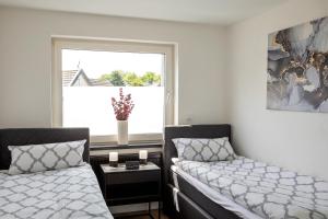 Fotografie z fotogalerie ubytování NOVO MESTO - Exklusive Wellnesswohnung am Eltenberg mit Sauna & Gym v destinaci Elten + 16 fotografií