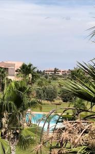 Πισίνα στο ή κοντά στο Appt Premium 3 rooms with big terrace at Prestigia Marrakech