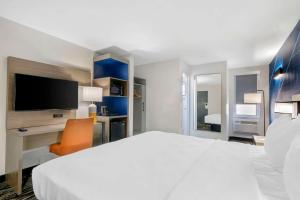 Imagen de la galería de Comfort Inn Kansas City Midtown, en Kansas City