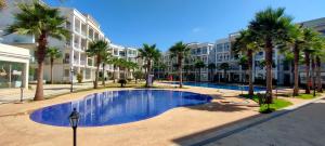 Πισίνα στο ή κοντά στο bouzkina Costa beach golf