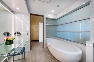 Koupelna v ubytování Shade Hotel Manhattan Beach