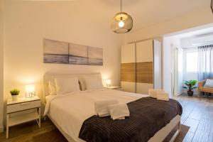 Postel nebo postele na pokoji v ubytování Nordic Style Top Apartment Torrevieja Centre