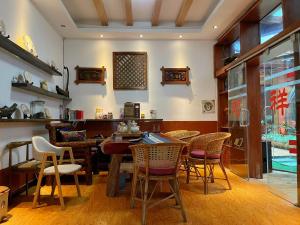 Frida's Inn 丽江梦之旅观景客栈的休息区