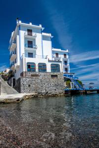 Gallery image of Hotel Rocce Azzurre in Lipari