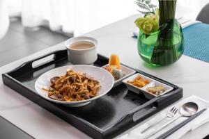 酒店内部或周边提供的食物