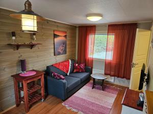 Χώρος καθιστικού στο Holiday Village Nuorgamin Lomakeskus