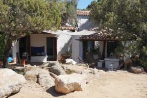 Το κτήριο όπου στεγάζεται  το διαμέρισμα