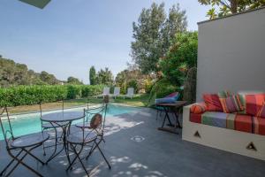 Bazén v ubytování VILLA MANILA - Sa Riera Secluded, Modern, Sea views nebo v jeho okolí